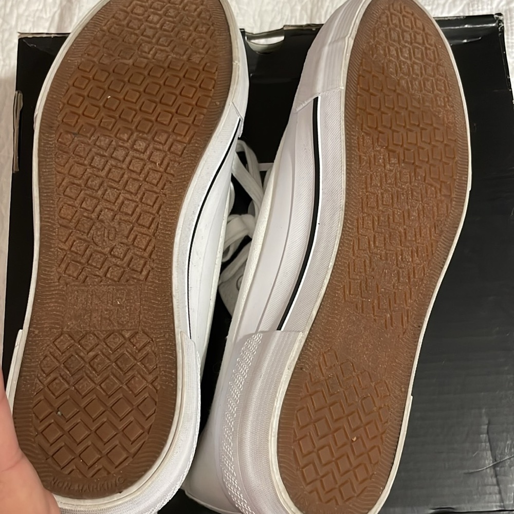 Time and true white/cream platform sneakers. Size 10 - Picture 6 of 6